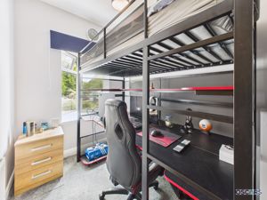 Photo 19- click for photo gallery